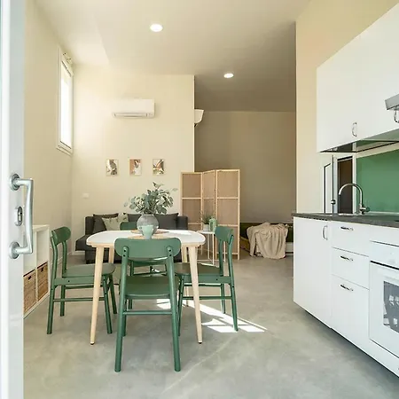 Tre Monolocali Per 9 Persone Abete 3persone, Noce 4persone, Rovere 2persone
